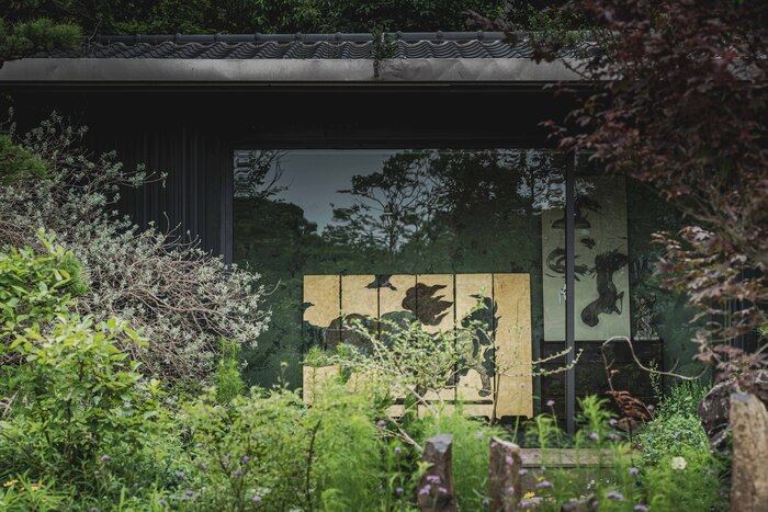 裏山小花園